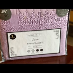 4-piece lace KING size sheet set in Lavender